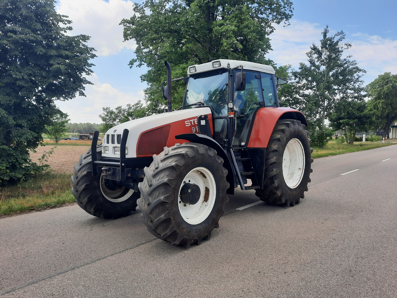 STEYR 9145 - Traktor: slika STEYR 9145 - Traktor STEYR 9145 - Traktor: slika STEYR 9145 - Traktor