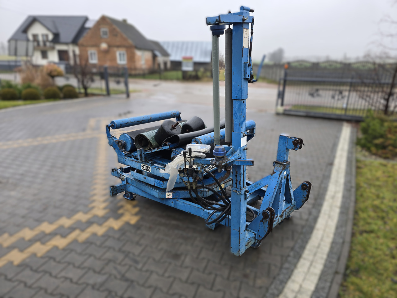 TANCO AUTOWRAP 250-S - Omotač bala: slika TANCO AUTOWRAP 250-S - Omotač bala TANCO AUTOWRAP 250-S - Omotač bala: slika TANCO AUTOWRAP 250-S - Omotač bala