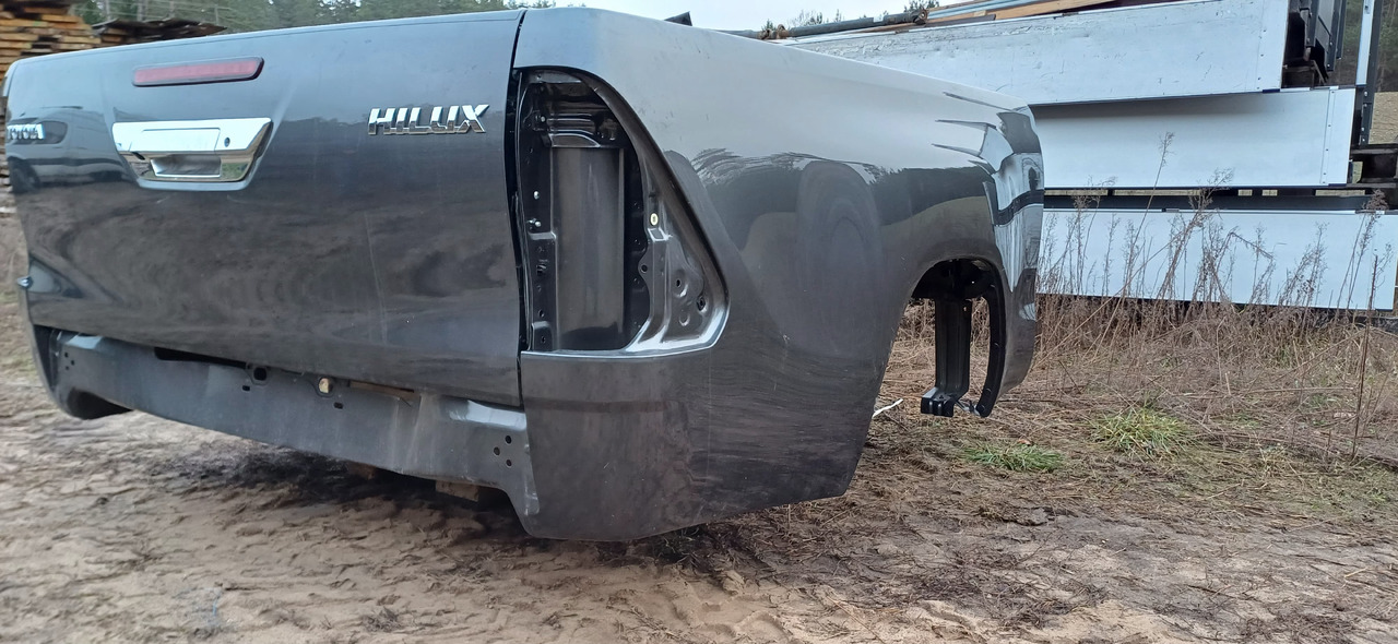 Novi Karoserija i eksterijer za Automobil TOYOTA HILUX Extracab (2023 r.) NOWA paka skrzynia: slika Novi Karoserija i eksterijer za Automobil TOYOTA HILUX Extracab (2023 r.) NOWA paka skrzynia