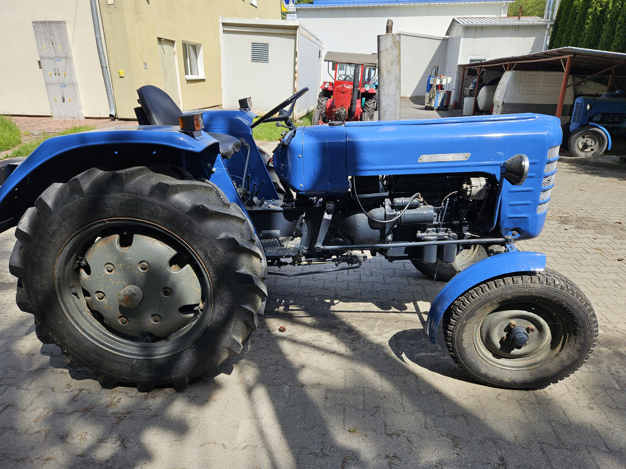 Zetor 3011 - Traktor: slika Zetor 3011 - Traktor Zetor 3011 - Traktor: slika Zetor 3011 - Traktor