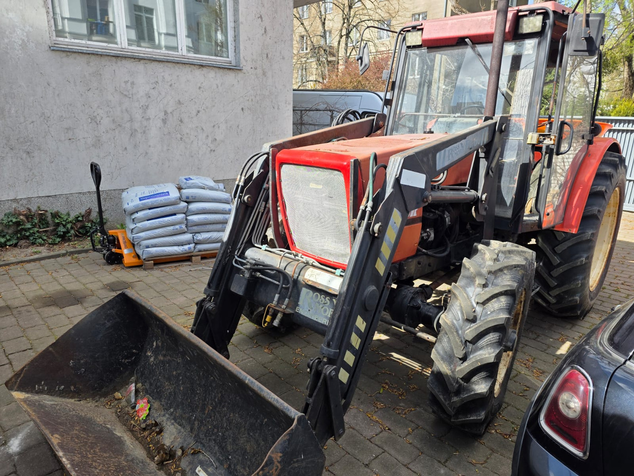 Zetor 9540 - Traktor: slika Zetor 9540 - Traktor Zetor 9540 - Traktor: slika Zetor 9540 - Traktor