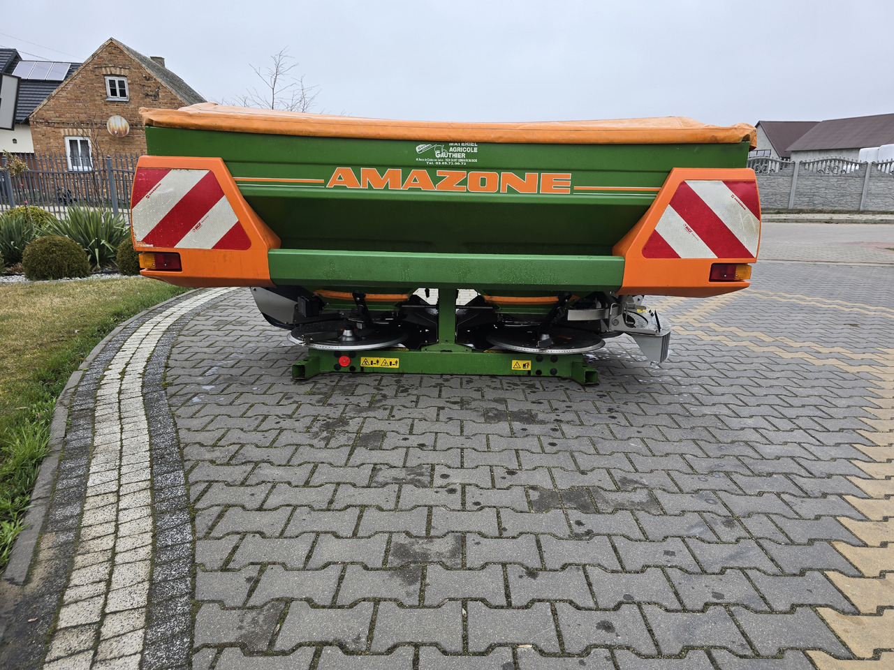 Amazone ROFIS SBS ZA-M 1501 - Rasipač gnojiva: slika amazone ROFIS SBS ZA-M 1501 - Rasipač gnojiva Amazone ROFIS SBS ZA-M 1501 - Rasipač gnojiva: slika amazone ROFIS SBS ZA-M 1501 - Rasipač gnojiva