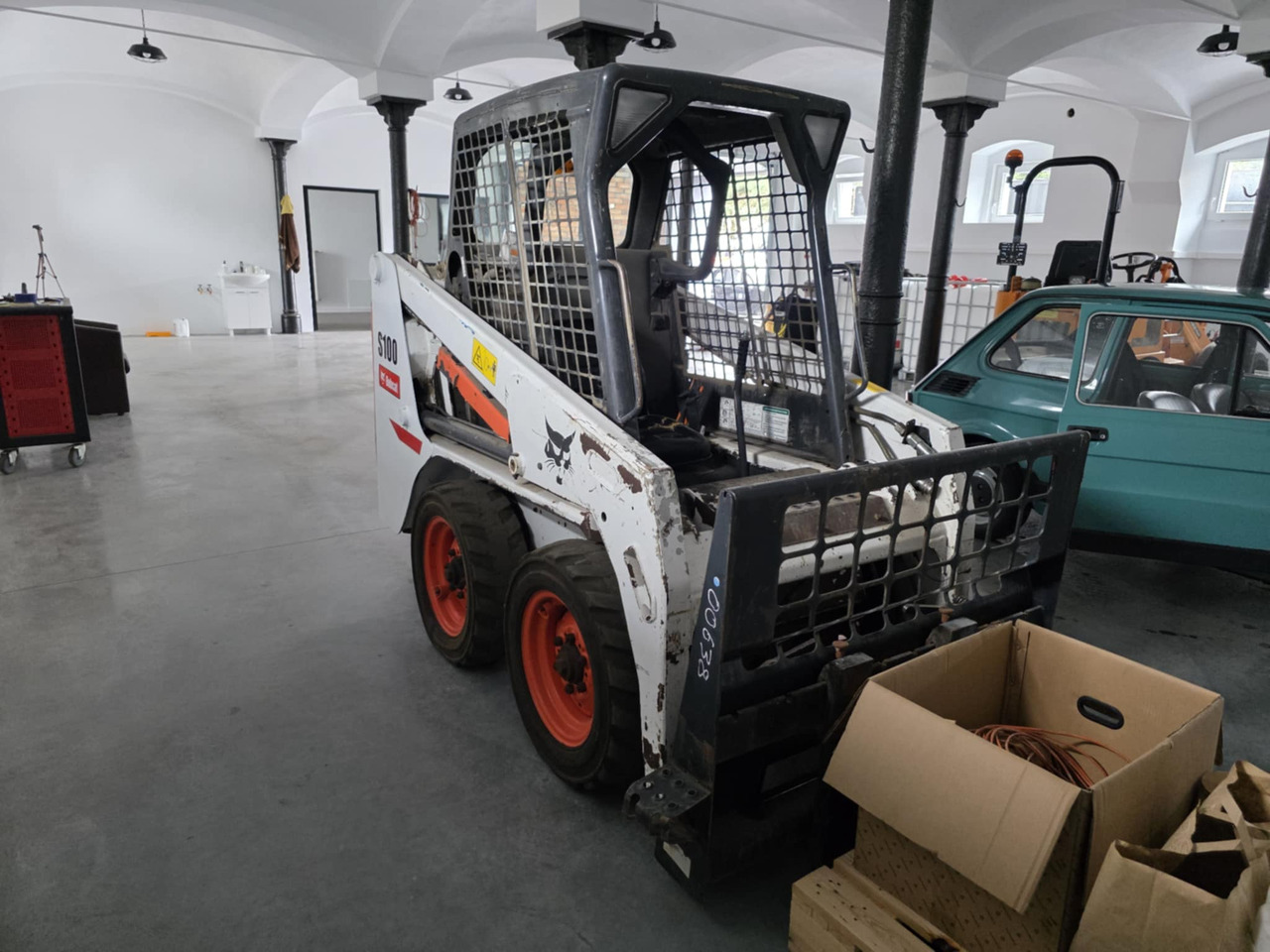 Bob cat s100 - Mini utovarivač: slika bob cat s100 - Mini utovarivač Bob cat s100 - Mini utovarivač: slika bob cat s100 - Mini utovarivač