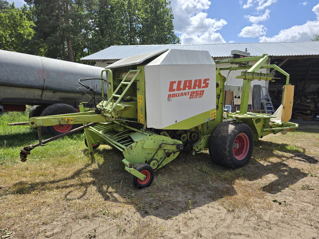 Claas ROLLANT 250 Roto Cut - Rolo balirka: slika claas ROLLANT 250 Roto Cut - Rolo balirka Claas ROLLANT 250 Roto Cut - Rolo balirka: slika claas ROLLANT 250 Roto Cut - Rolo balirka