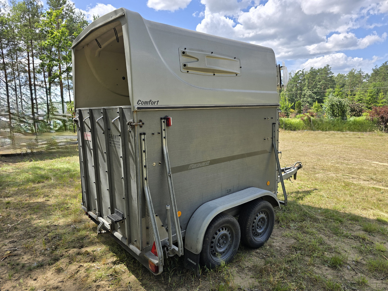 Humbaur MARQUARDT COMFORT - Prikolica za prijevoz stoke: slika humbaur MARQUARDT COMFORT - Prikolica za prijevoz stoke Humbaur MARQUARDT COMFORT - Prikolica za prijevoz stoke: slika humbaur MARQUARDT COMFORT - Prikolica za prijevoz stoke