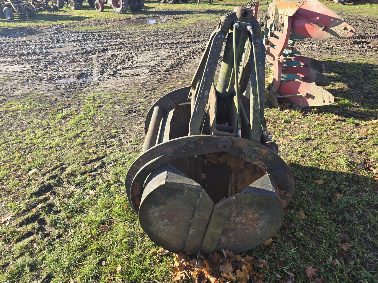 Inna 130 - Korpa za Građevinski strojevi: slika inna 130 - Korpa za Građevinski strojevi Inna 130 - Korpa za Građevinski strojevi: slika inna 130 - Korpa za Građevinski strojevi