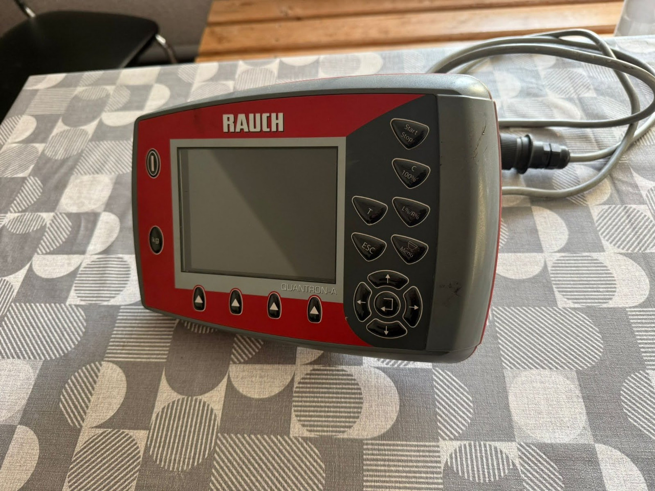 Kuhn Axis M 30.2 Q-V8 - Rasipač gnojiva: slika kuhn Axis M 30.2 Q-V8 - Rasipač gnojiva Kuhn Axis M 30.2 Q-V8 - Rasipač gnojiva: slika kuhn Axis M 30.2 Q-V8 - Rasipač gnojiva