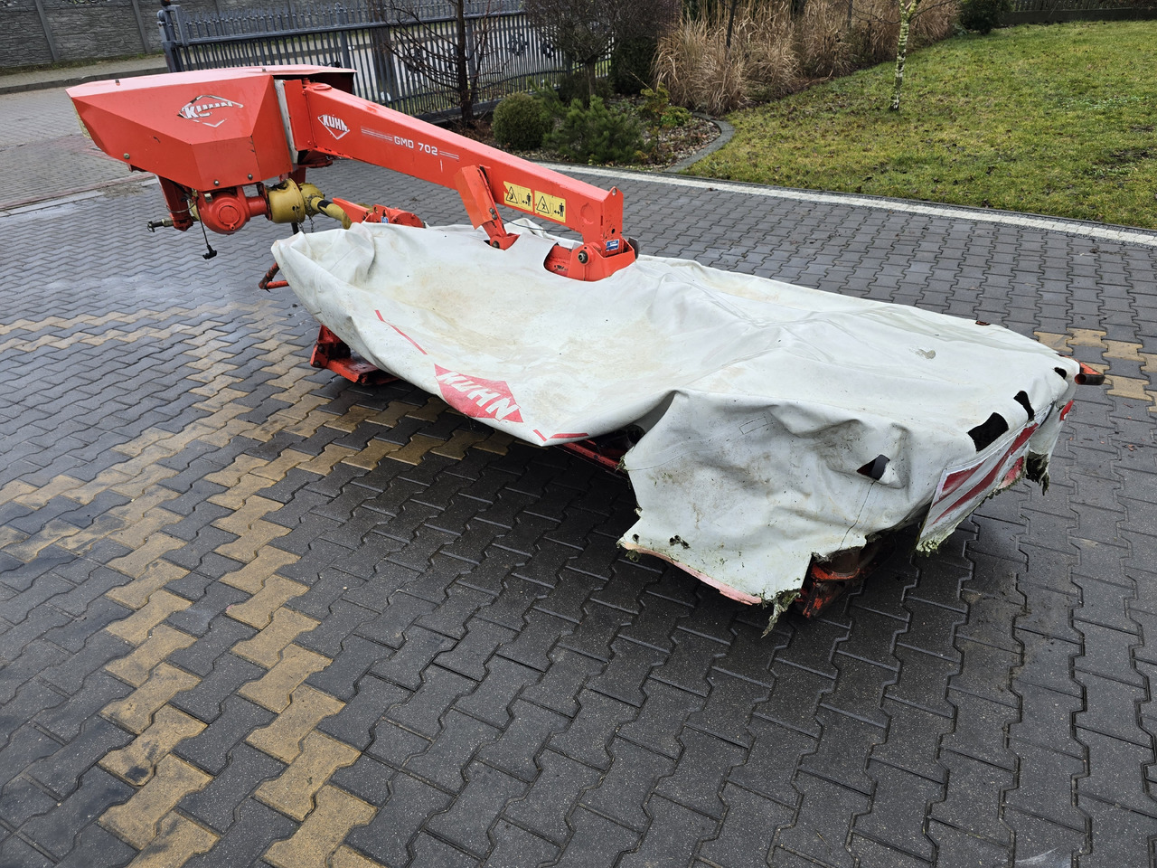 Kuhn GMD 702 - Kosilica: slika kuhn GMD 702 - Kosilica Kuhn GMD 702 - Kosilica: slika kuhn GMD 702 - Kosilica