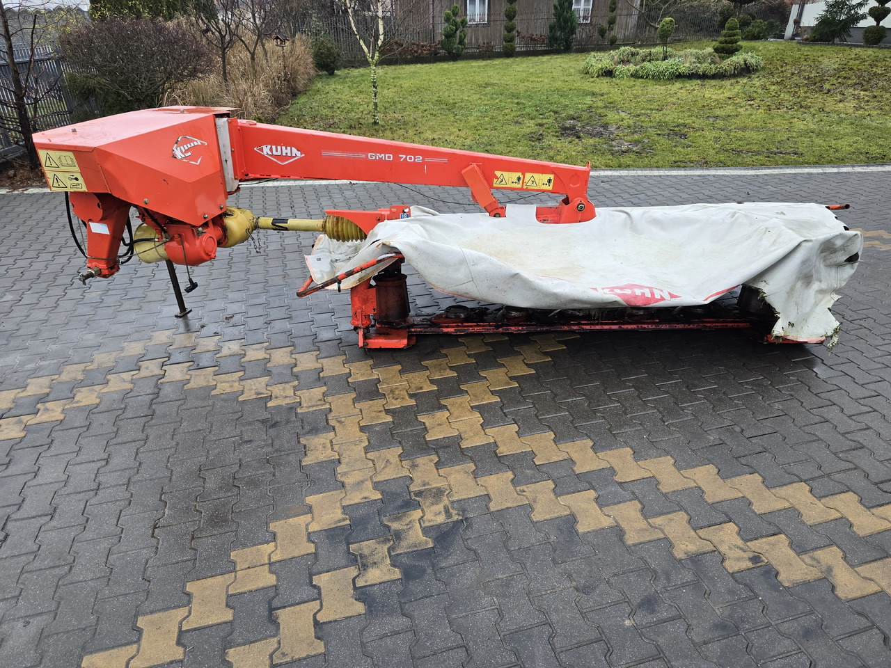 Kuhn GMD 702 - Kosilica: slika kuhn GMD 702 - Kosilica Kuhn GMD 702 - Kosilica: slika kuhn GMD 702 - Kosilica