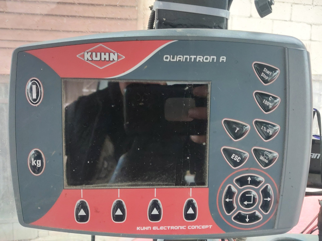 Kuhn RAUCH AXIS 30.1 - Rasipač gnojiva: slika kuhn RAUCH AXIS 30.1 - Rasipač gnojiva Kuhn RAUCH AXIS 30.1 - Rasipač gnojiva: slika kuhn RAUCH AXIS 30.1 - Rasipač gnojiva