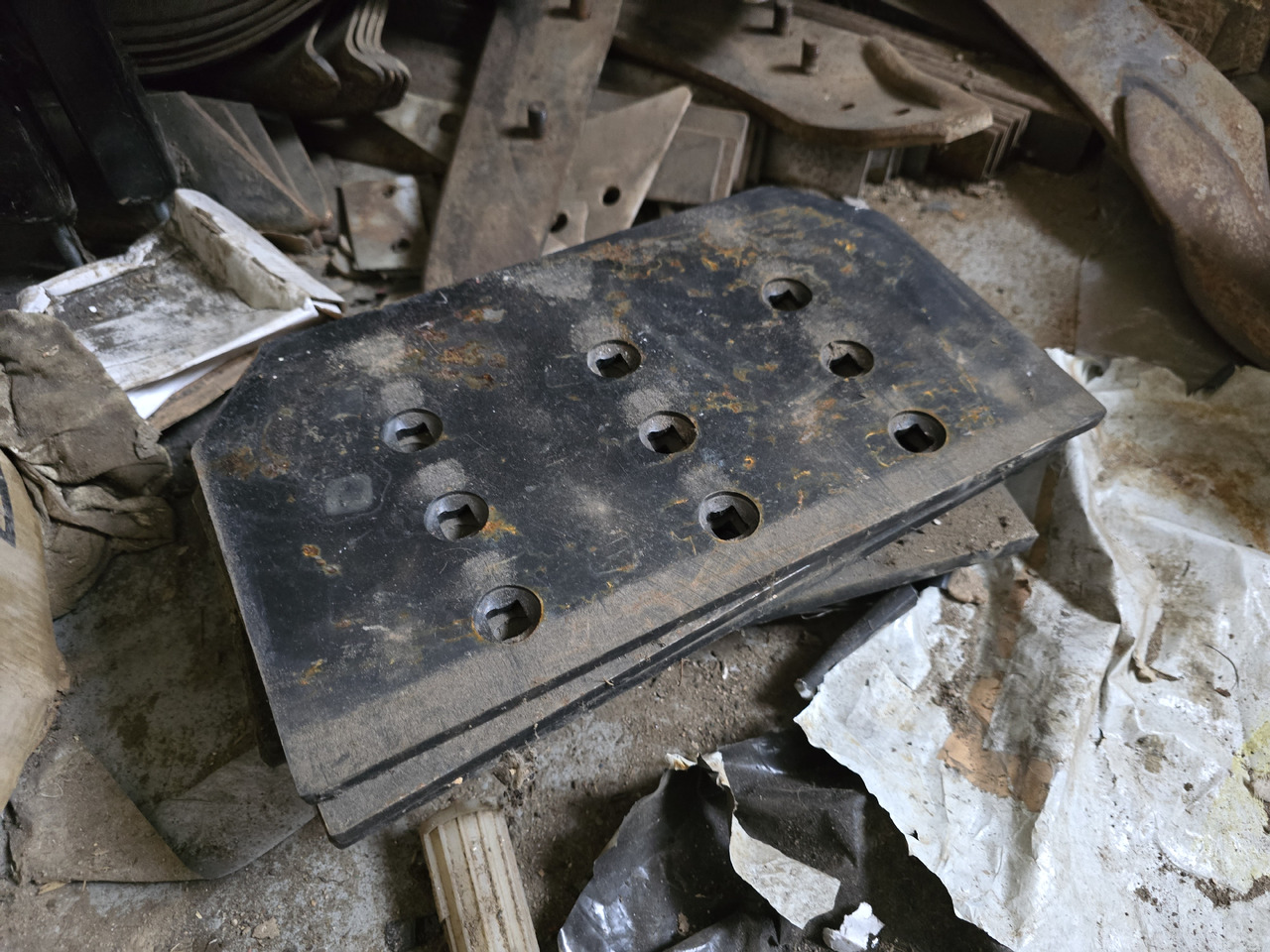 Kuhn VARI-MASTER 120 - Plug: slika kuhn VARI-MASTER 120 - Plug Kuhn VARI-MASTER 120 - Plug: slika kuhn VARI-MASTER 120 - Plug