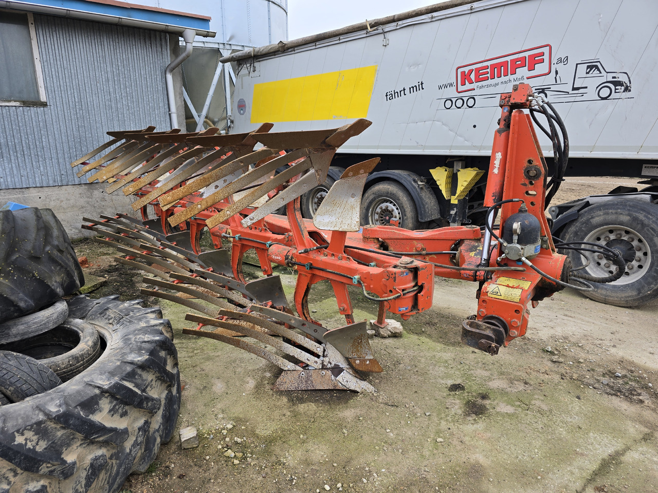 Kuhn VARI-MASTER 120 - Plug: slika kuhn VARI-MASTER 120 - Plug Kuhn VARI-MASTER 120 - Plug: slika kuhn VARI-MASTER 120 - Plug