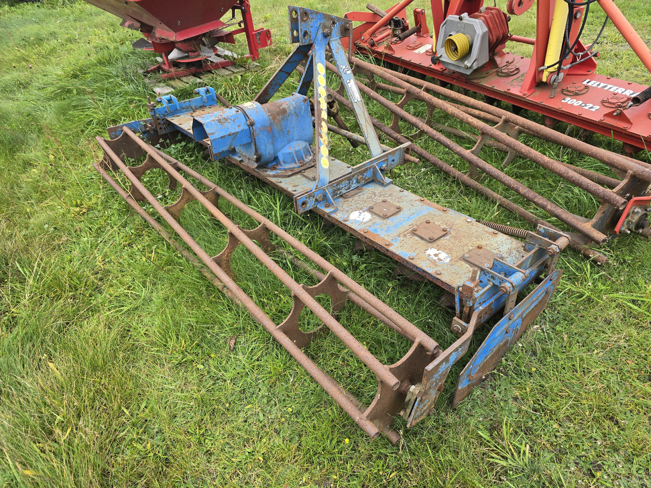 Rabe RABEWERK MKE 250 - Drljača: slika rabe RABEWERK MKE 250 - Drljača Rabe RABEWERK MKE 250 - Drljača: slika rabe RABEWERK MKE 250 - Drljača