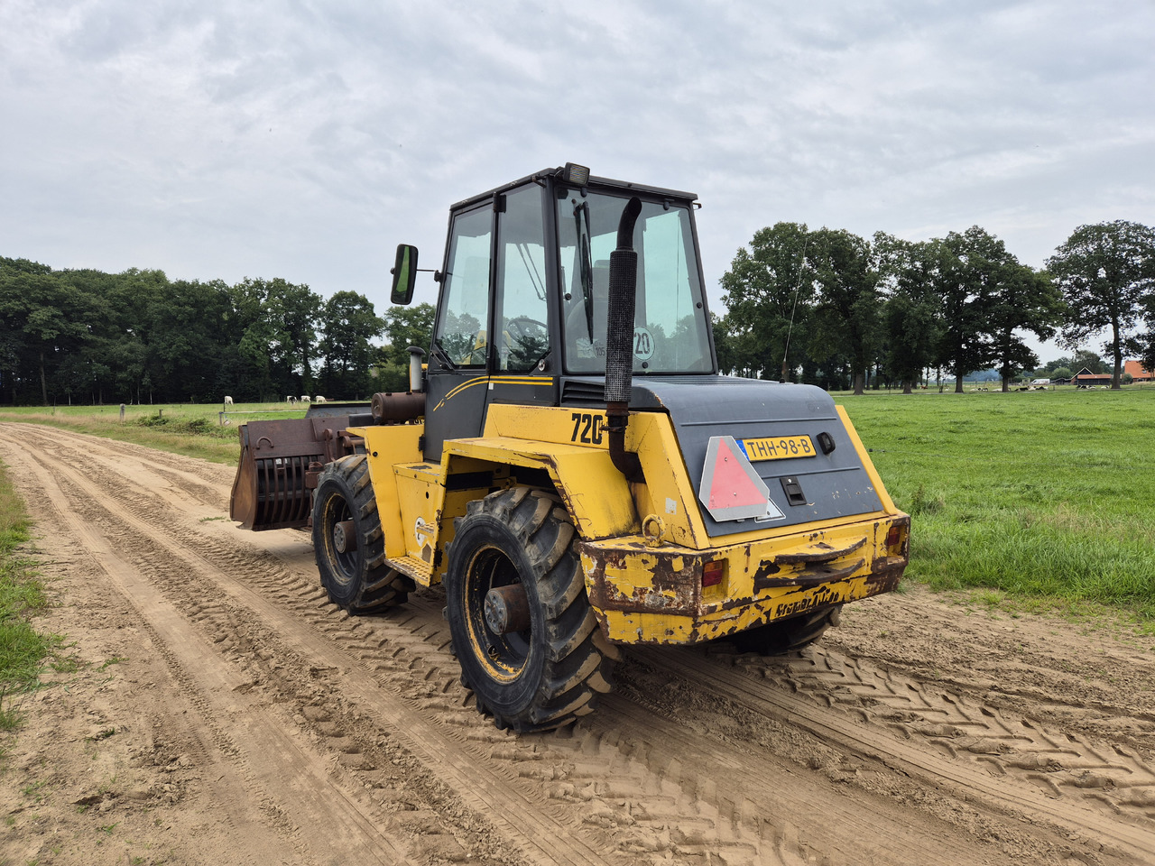 Kramer 720 II - Utovarivač na kotačima: slika Kramer 720 II - Utovarivač na kotačima Kramer 720 II - Utovarivač na kotačima: slika Kramer 720 II - Utovarivač na kotačima