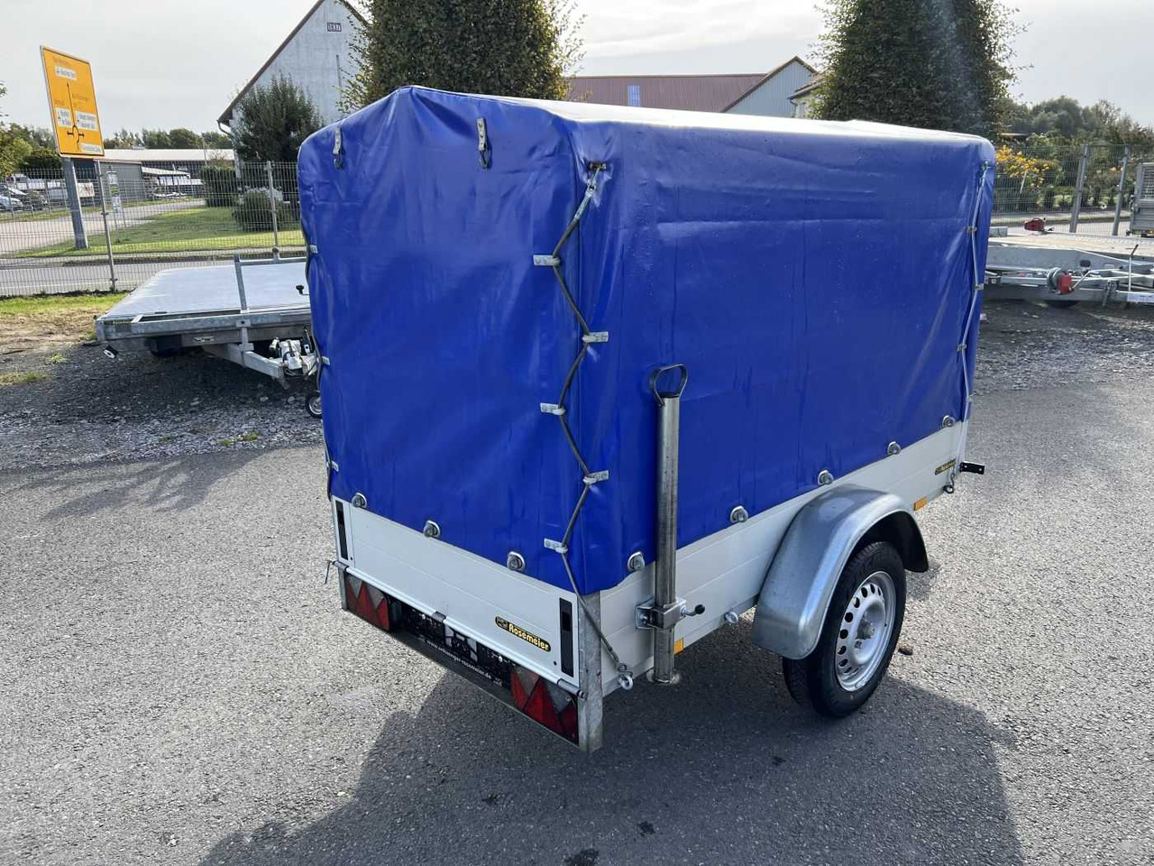 ANSSEMS GT 750 Plane Kastenanhänger ungebremst - Auto prikolica: slika ANSSEMS GT 750 Plane Kastenanhänger ungebremst - Auto prikolica ANSSEMS GT 750 Plane Kastenanhänger ungebremst - Auto prikolica: slika ANSSEMS GT 750 Plane Kastenanhänger ungebremst - Auto prikolica