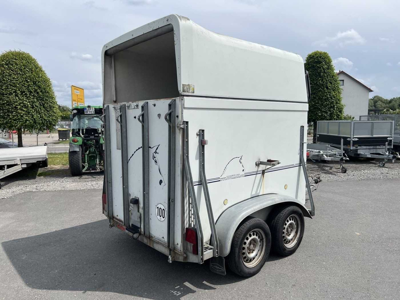 BOECKMANN Comfort Pferdeanhänger - Prikolica za konje: slika BOECKMANN Comfort Pferdeanhänger - Prikolica za konje BOECKMANN Comfort Pferdeanhänger - Prikolica za konje: slika BOECKMANN Comfort Pferdeanhänger - Prikolica za konje