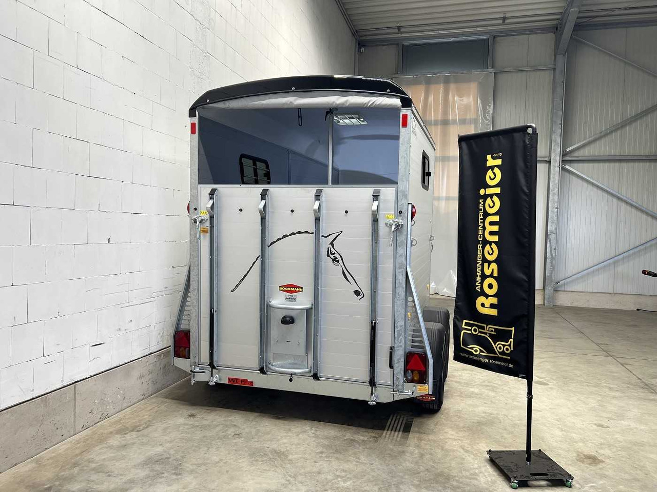 BOECKMANN Portax SKA Pferdeanhänger - Prikolica za konje: slika BOECKMANN Portax SKA Pferdeanhänger - Prikolica za konje BOECKMANN Portax SKA Pferdeanhänger - Prikolica za konje: slika BOECKMANN Portax SKA Pferdeanhänger - Prikolica za konje