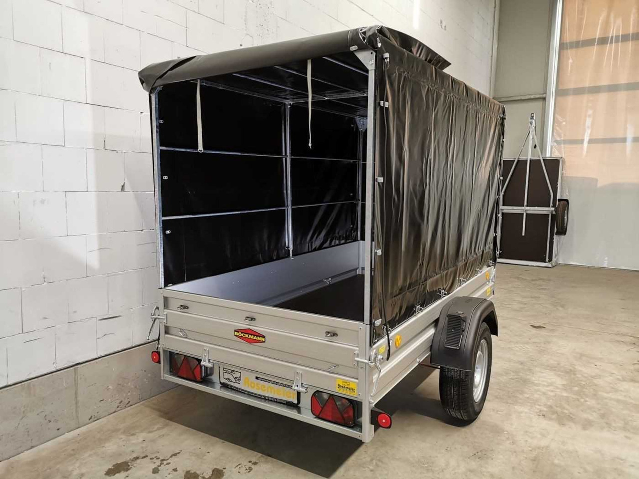 BOECKMANN TL-AL 2513/135 Eco XXL Kastenanhänger gebremst - Auto prikolica: slika BOECKMANN TL-AL 2513/135 Eco XXL Kastenanhänger gebremst - Auto prikolica BOECKMANN TL-AL 2513/135 Eco XXL Kastenanhänger gebremst - Auto prikolica: slika BOECKMANN TL-AL 2513/135 Eco XXL Kastenanhänger gebremst - Auto prikolica