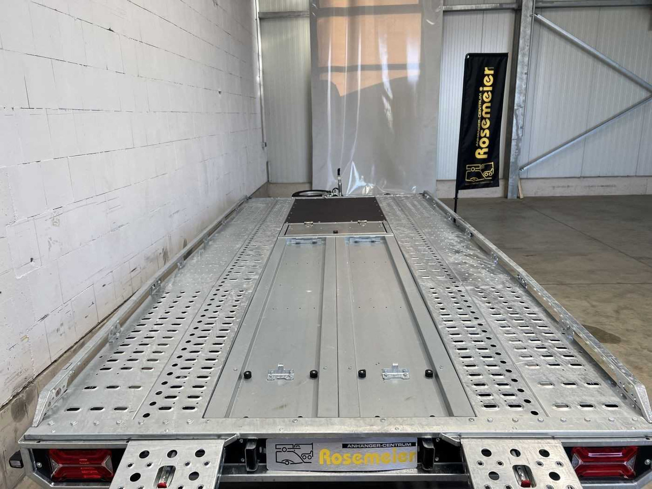BRIAN_JAMES T Transporter 231-4521-35-2-12 Autotransporter - Prikolica za prijevoz automobila: slika BRIAN_JAMES T Transporter 231-4521-35-2-12 Autotransporter - Prikolica za prijevoz automobila BRIAN_JAMES T Transporter 231-4521-35-2-12 Autotransporter - Prikolica za prijevoz automobila: slika BRIAN_JAMES T Transporter 231-4521-35-2-12 Autotransporter - Prikolica za prijevoz automobila
