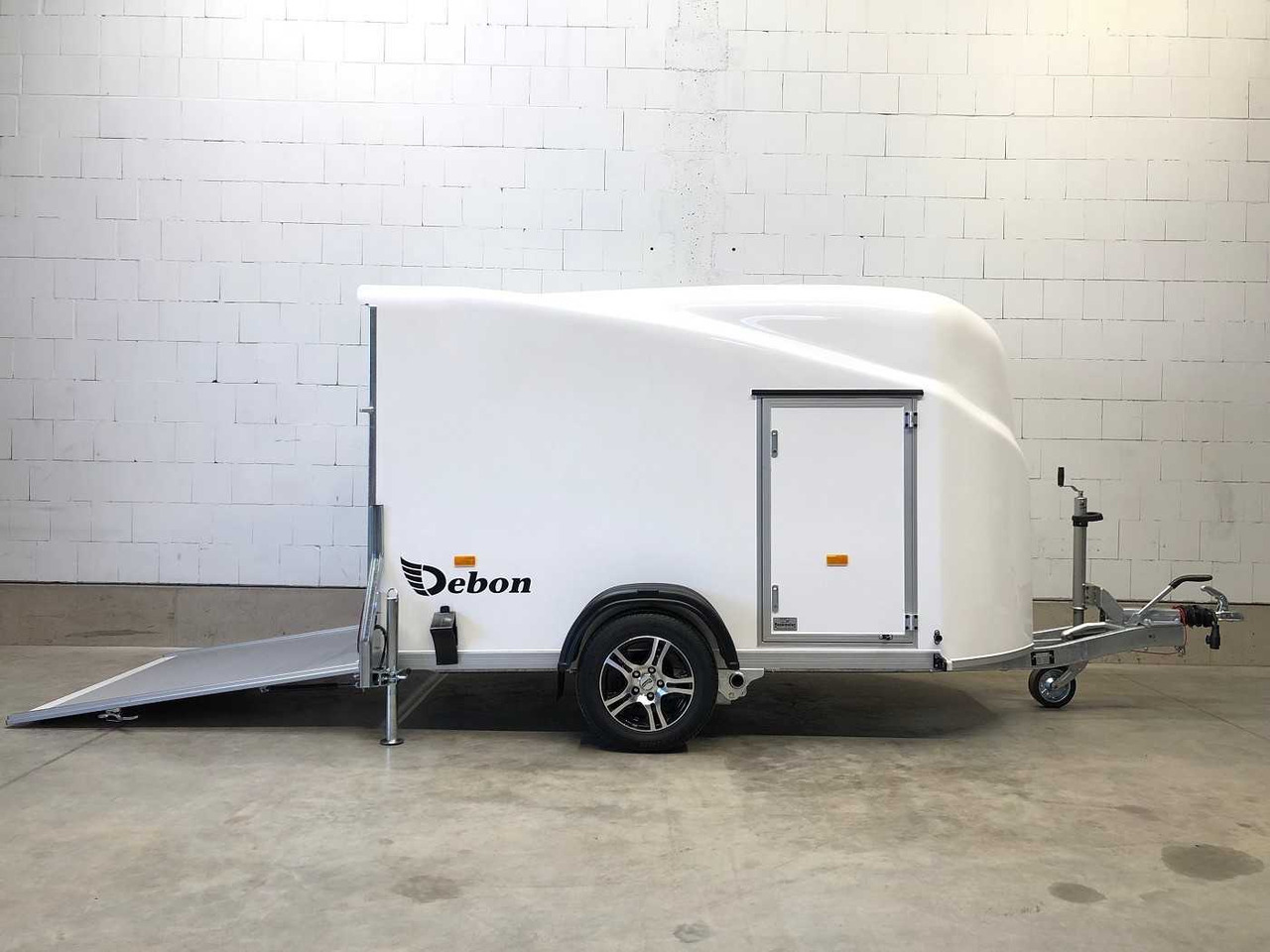 CHEVAL LIBERTE Cargo 1300.02+Tür Alu-Felgen Kofferanhänger - Prikolica sa zatvorenim sandukom: slika CHEVAL LIBERTE Cargo 1300.02+Tür Alu-Felgen Kofferanhänger - Prikolica sa zatvorenim sandukom CHEVAL LIBERTE Cargo 1300.02+Tür Alu-Felgen Kofferanhänger - Prikolica sa zatvorenim sandukom: slika CHEVAL LIBERTE Cargo 1300.02+Tür Alu-Felgen Kofferanhänger - Prikolica sa zatvorenim sandukom