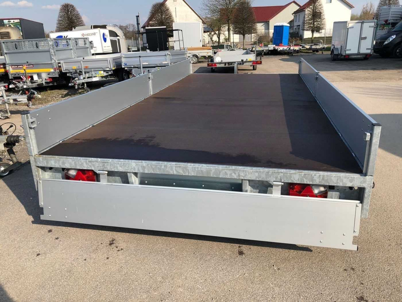 HULCO Medax-2 3500 Hochlader - Prikolica plato/ Otvoreni sanduk: slika HULCO Medax-2 3500 Hochlader - Prikolica plato/ Otvoreni sanduk HULCO Medax-2 3500 Hochlader - Prikolica plato/ Otvoreni sanduk: slika HULCO Medax-2 3500 Hochlader - Prikolica plato/ Otvoreni sanduk