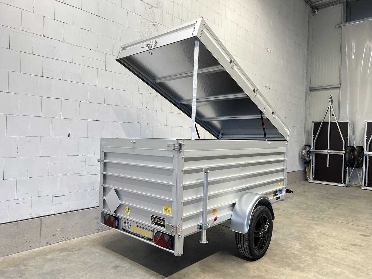 KOCH 4.13 Edition 35 3 BWEH Deckelanhänger - Auto prikolica: slika KOCH 4.13 Edition 35 3 BWEH Deckelanhänger - Auto prikolica KOCH 4.13 Edition 35 3 BWEH Deckelanhänger - Auto prikolica: slika KOCH 4.13 Edition 35 3 BWEH Deckelanhänger - Auto prikolica