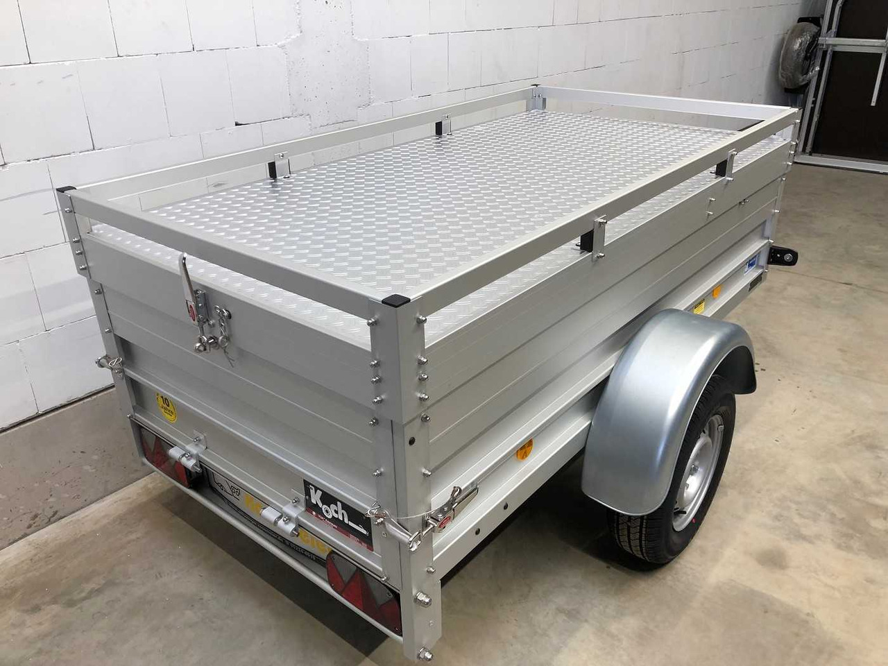 Novi Auto prikolica KOCH U2 mit Deckel Deckelanhänger: slika Novi Auto prikolica KOCH U2 mit Deckel Deckelanhänger