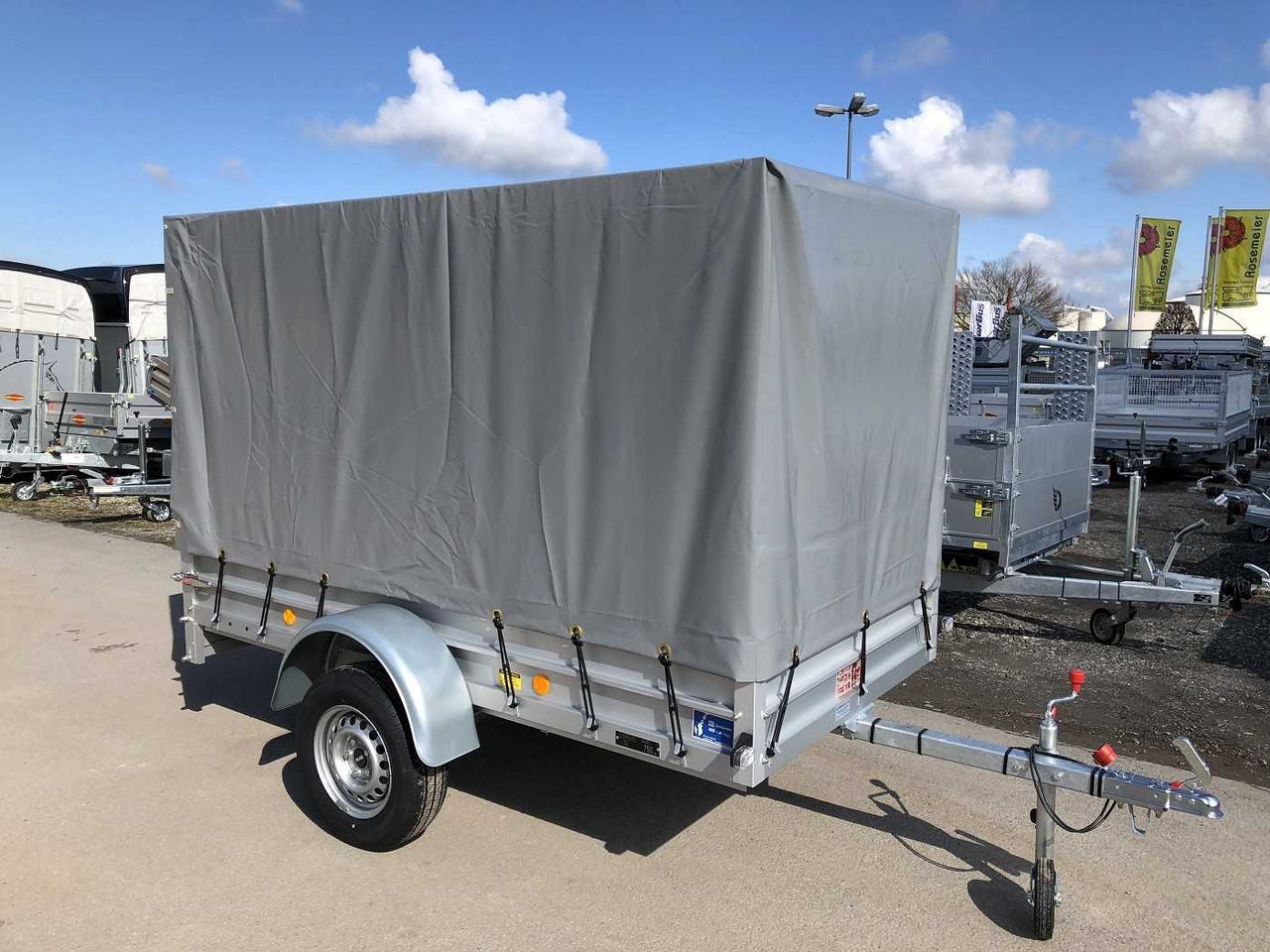 KOCH U4 mit Plane 1100 grau Kastenanhänger ungebremst - Auto prikolica: slika KOCH U4 mit Plane 1100 grau Kastenanhänger ungebremst - Auto prikolica KOCH U4 mit Plane 1100 grau Kastenanhänger ungebremst - Auto prikolica: slika KOCH U4 mit Plane 1100 grau Kastenanhänger ungebremst - Auto prikolica