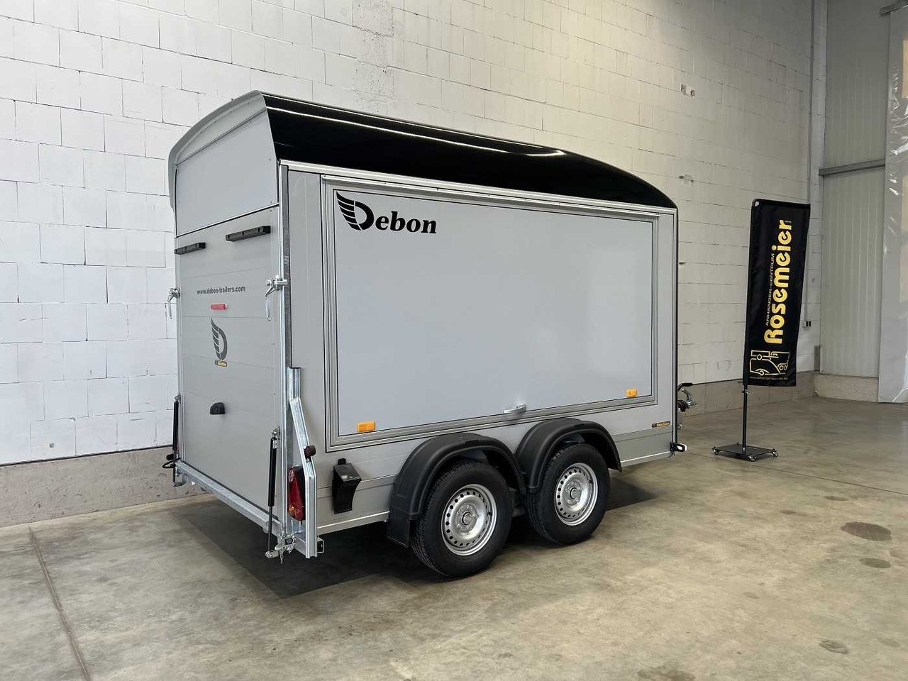 CHEVAL LIBERTE DEBON C500 Fourgon Verk.Kl re +Tür Kofferanhänger - Prikolica: slika CHEVAL LIBERTE DEBON C500 Fourgon Verk.Kl re +Tür Kofferanhänger - Prikolica CHEVAL LIBERTE DEBON C500 Fourgon Verk.Kl re +Tür Kofferanhänger - Prikolica: slika CHEVAL LIBERTE DEBON C500 Fourgon Verk.Kl re +Tür Kofferanhänger - Prikolica