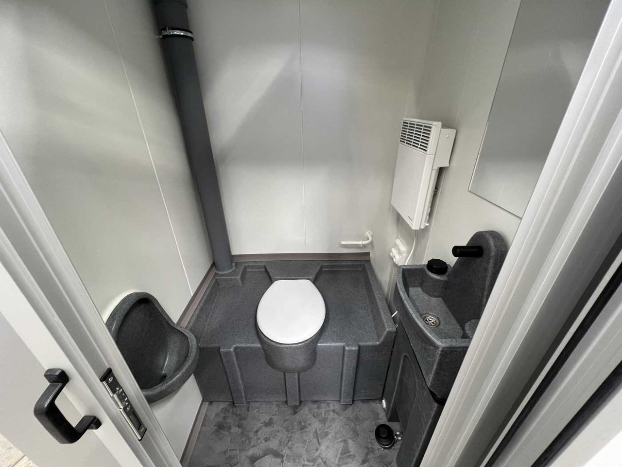 ROSEMEIER VE Baustellentoilette Comfort TUA Toilettenanhänger - Prikolica: slika ROSEMEIER VE Baustellentoilette Comfort TUA Toilettenanhänger - Prikolica ROSEMEIER VE Baustellentoilette Comfort TUA Toilettenanhänger - Prikolica: slika ROSEMEIER VE Baustellentoilette Comfort TUA Toilettenanhänger - Prikolica