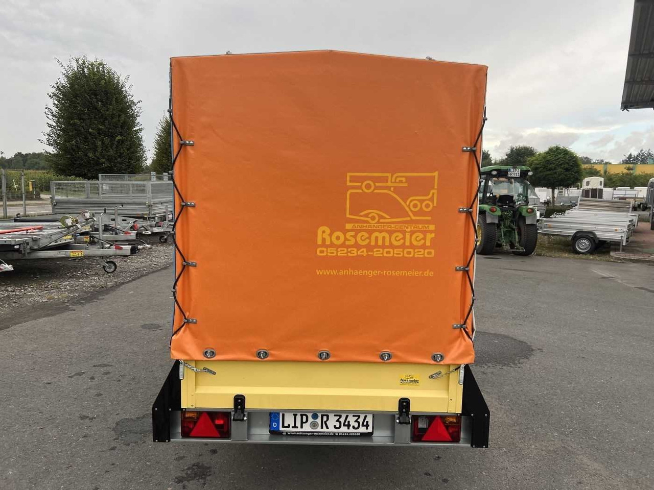 ROSEMEIER VE Spectrum B 13.25 Cirkus Plane Kastenanhänger geb - Auto prikolica: slika ROSEMEIER VE Spectrum B 13.25 Cirkus Plane Kastenanhänger geb - Auto prikolica ROSEMEIER VE Spectrum B 13.25 Cirkus Plane Kastenanhänger geb - Auto prikolica: slika ROSEMEIER VE Spectrum B 13.25 Cirkus Plane Kastenanhänger geb - Auto prikolica