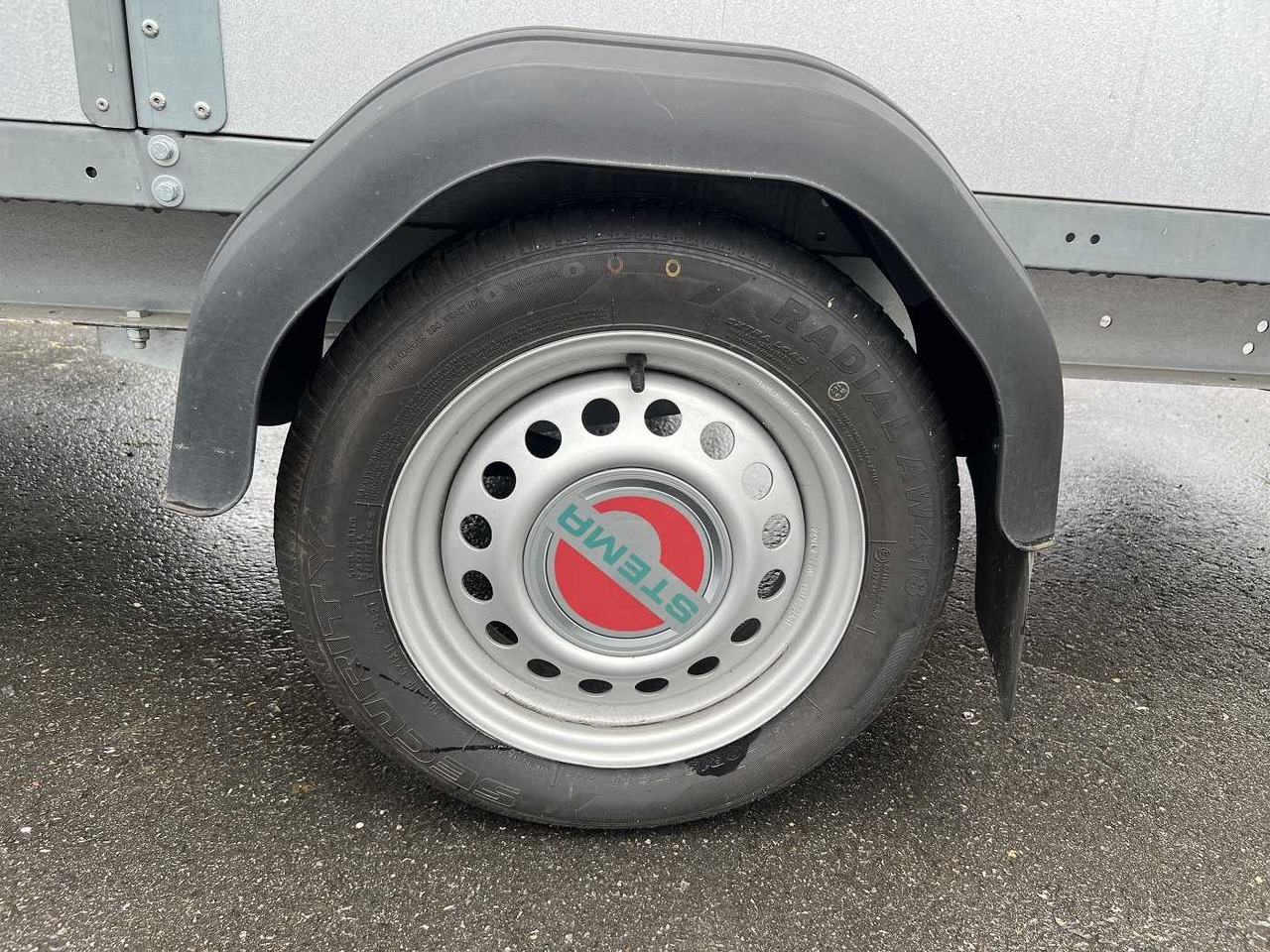 STEMA Rex 30 Plane Kastenanhänger ungebremst - Auto prikolica: slika STEMA Rex 30 Plane Kastenanhänger ungebremst - Auto prikolica STEMA Rex 30 Plane Kastenanhänger ungebremst - Auto prikolica: slika STEMA Rex 30 Plane Kastenanhänger ungebremst - Auto prikolica
