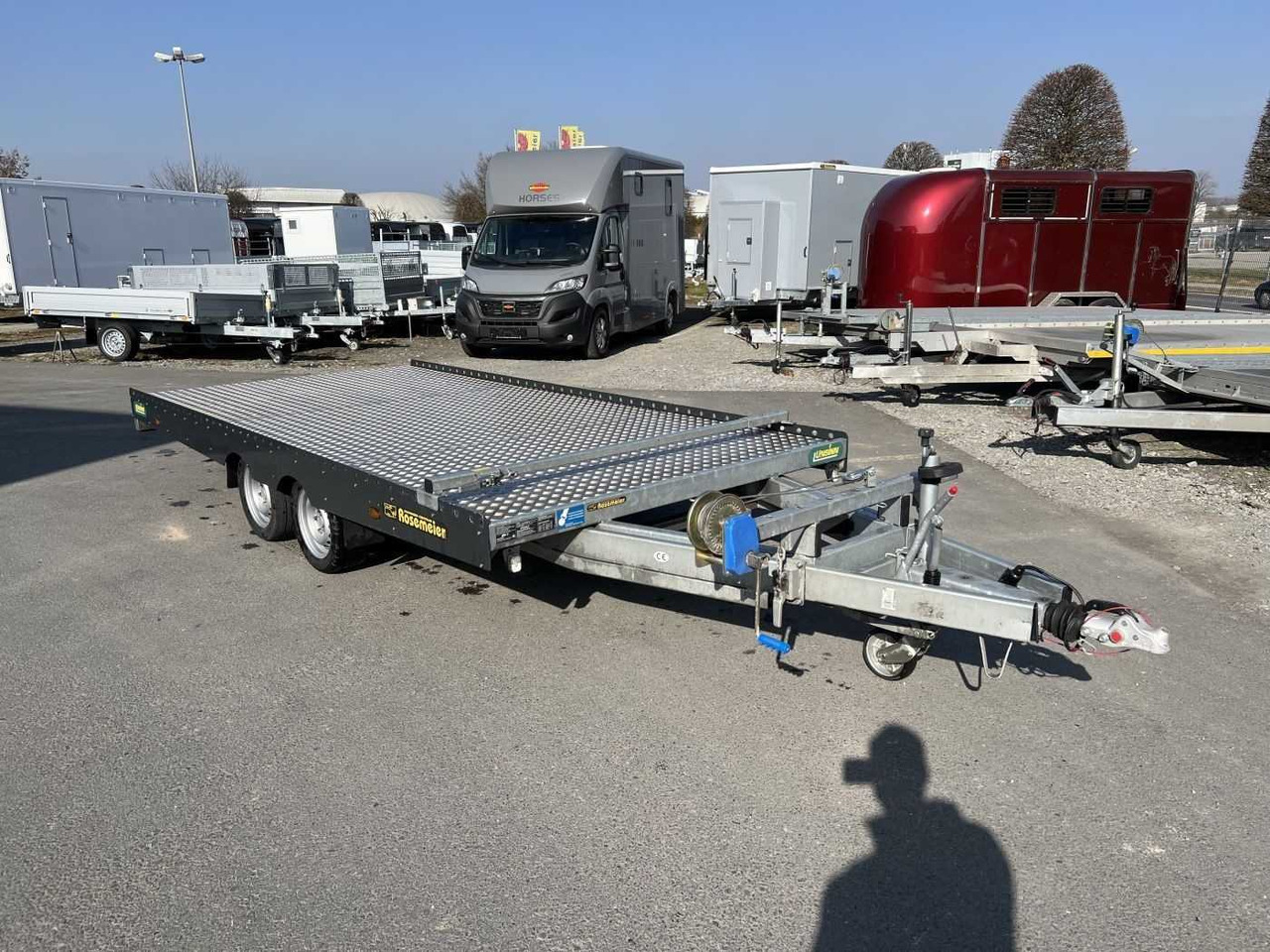 UNSINN AHK 3543-13-2070 Autotransporter - Prikolica za prijevoz automobila: slika UNSINN AHK 3543-13-2070 Autotransporter - Prikolica za prijevoz automobila UNSINN AHK 3543-13-2070 Autotransporter - Prikolica za prijevoz automobila: slika UNSINN AHK 3543-13-2070 Autotransporter - Prikolica za prijevoz automobila