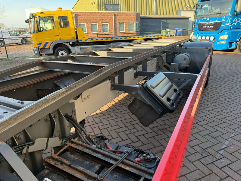 Transporter kontejnera/ Kamion s izmjenjivim sanducima DAF CF 75 CF75-250 4X2 SPACECAB/RENOVA/STEEL/AIR/AIRCO/HOLLAND TRUCK: slika Transporter kontejnera/ Kamion s izmjenjivim sanducima DAF CF 75 CF75-250 4X2 SPACECAB/RENOVA/STEEL/AIR/AIRCO/HOLLAND TRUCK
