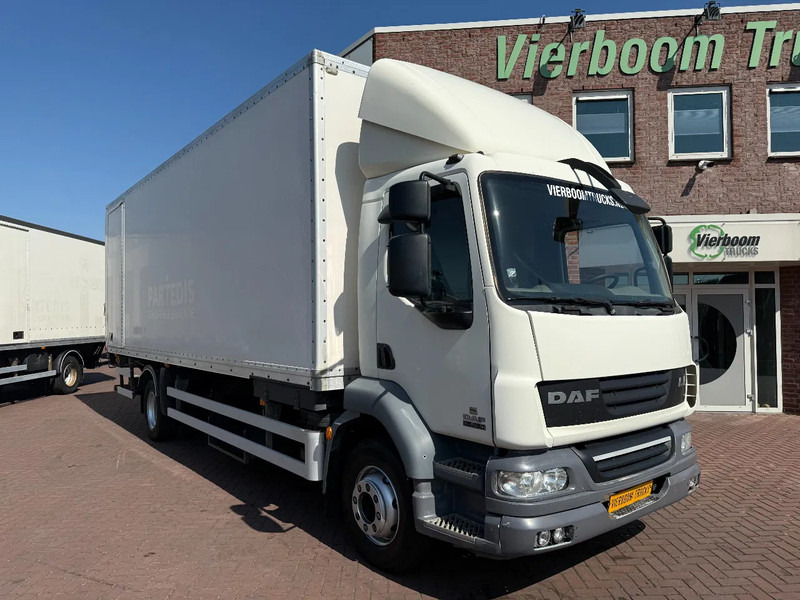 DAF LF 55.250 LF55-250 Box with lift / Manual gearbox Euro5 - Kamion sandučar: slika DAF LF 55.250 LF55-250 Box with lift / Manual gearbox Euro5 - Kamion sandučar DAF LF 55.250 LF55-250 Box with lift / Manual gearbox Euro5 - Kamion sandučar: slika DAF LF 55.250 LF55-250 Box with lift / Manual gearbox Euro5 - Kamion sandučar