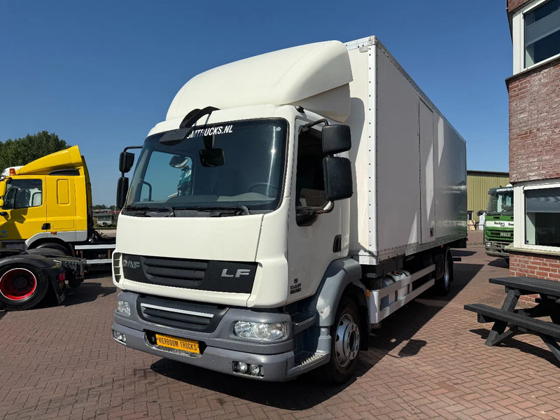 DAF LF 55.250 LF55-250 Box with lift / Manual gearbox Euro5 - Kamion sandučar: slika DAF LF 55.250 LF55-250 Box with lift / Manual gearbox Euro5 - Kamion sandučar DAF LF 55.250 LF55-250 Box with lift / Manual gearbox Euro5 - Kamion sandučar: slika DAF LF 55.250 LF55-250 Box with lift / Manual gearbox Euro5 - Kamion sandučar