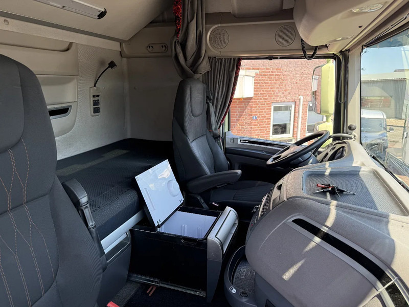 DAF XF 480 XF480 6X2 SSC CHASSIS EURO6 HOLLAND TRUCK - Kamion-šasija: slika DAF XF 480 XF480 6X2 SSC CHASSIS EURO6 HOLLAND TRUCK - Kamion-šasija DAF XF 480 XF480 6X2 SSC CHASSIS EURO6 HOLLAND TRUCK - Kamion-šasija: slika DAF XF 480 XF480 6X2 SSC CHASSIS EURO6 HOLLAND TRUCK - Kamion-šasija