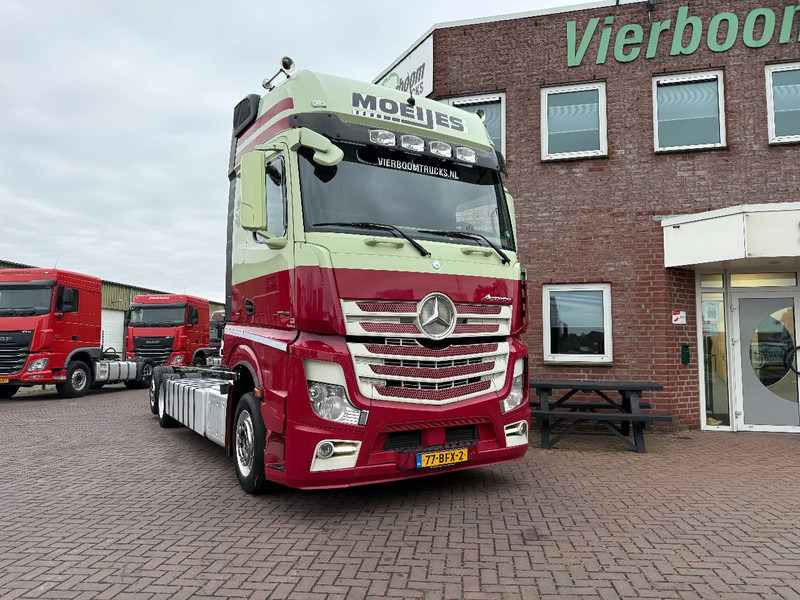 Mercedes-Benz Actros 2545L 6X2 GIGASPACE CHASSIS HOLLAND TRUCK!!! - Kamion-šasija: slika Mercedes-Benz Actros 2545L 6X2 GIGASPACE CHASSIS HOLLAND TRUCK!!! - Kamion-šasija Mercedes-Benz Actros 2545L 6X2 GIGASPACE CHASSIS HOLLAND TRUCK!!! - Kamion-šasija: slika Mercedes-Benz Actros 2545L 6X2 GIGASPACE CHASSIS HOLLAND TRUCK!!! - Kamion-šasija