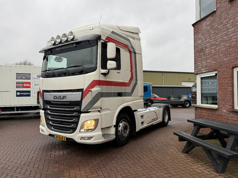 DAF XF 460 XF460 4X2 SPACECAB FULL SPOILER 2 BEDS FRIDGE TOP CONDITION HOLLAND TRUCK - Tegljač: slika DAF XF 460 XF460 4X2 SPACECAB FULL SPOILER 2 BEDS FRIDGE TOP CONDITION HOLLAND TRUCK - Tegljač DAF XF 460 XF460 4X2 SPACECAB FULL SPOILER 2 BEDS FRIDGE TOP CONDITION HOLLAND TRUCK - Tegljač: slika DAF XF 460 XF460 4X2 SPACECAB FULL SPOILER 2 BEDS FRIDGE TOP CONDITION HOLLAND TRUCK - Tegljač