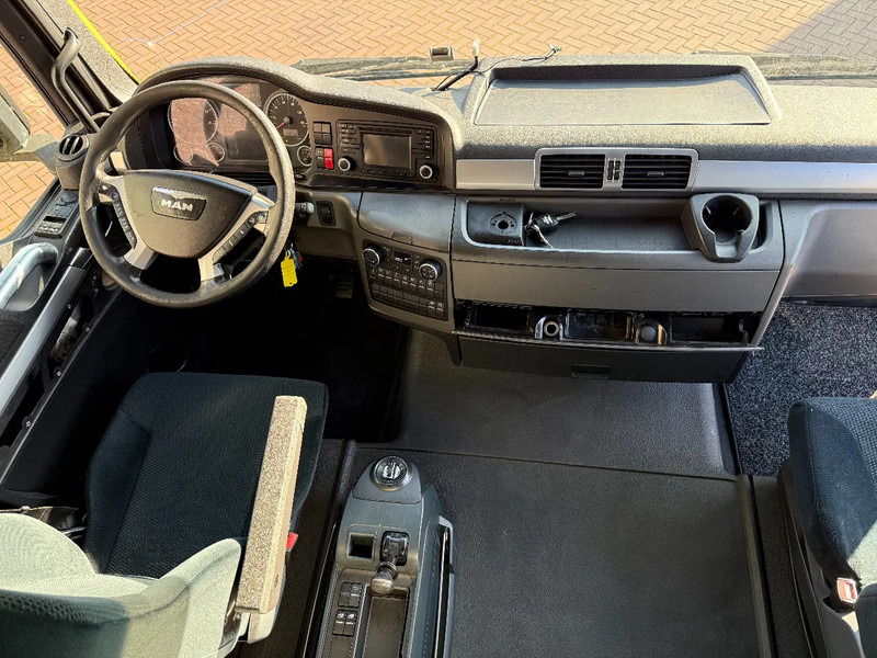 Tegljač MAN TGX TGX 18.400 4X2 / EURO6 / HOLLAND TRUCK: slika Tegljač MAN TGX TGX 18.400 4X2 / EURO6 / HOLLAND TRUCK Tegljač MAN TGX TGX 18.400 4X2 / EURO6 / HOLLAND TRUCK: slika Tegljač MAN TGX TGX 18.400 4X2 / EURO6 / HOLLAND TRUCK