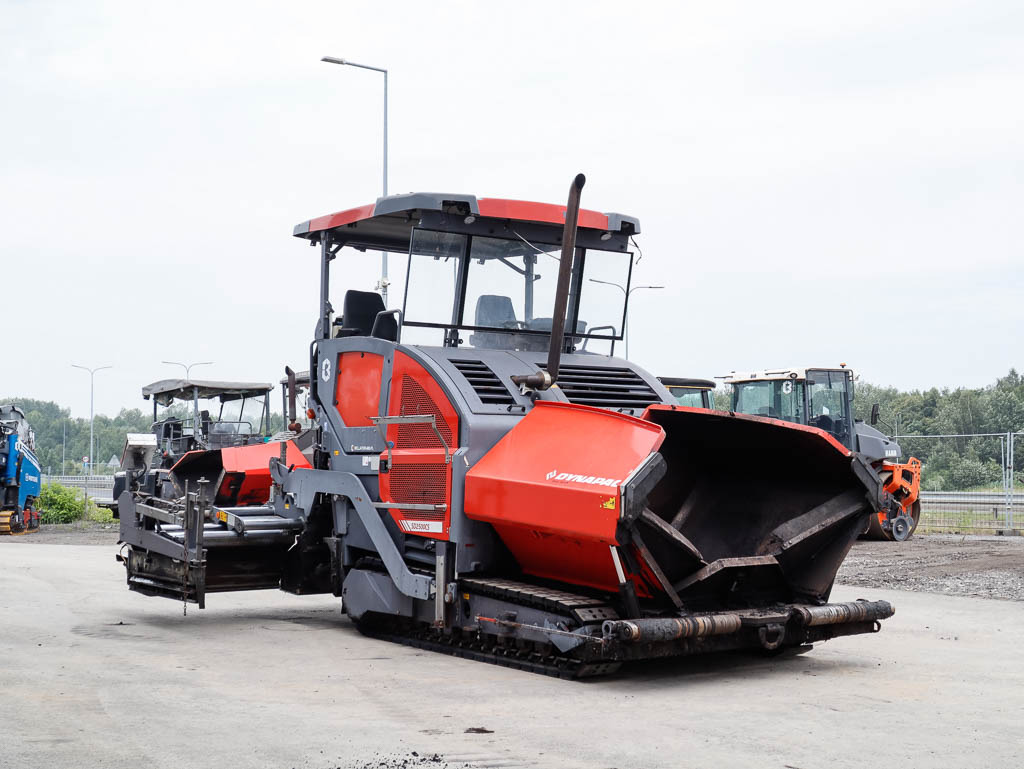 DYNAPAC SD 2500 CS - Finišer za asfalt: slika DYNAPAC SD 2500 CS - Finišer za asfalt DYNAPAC SD 2500 CS - Finišer za asfalt: slika DYNAPAC SD 2500 CS - Finišer za asfalt