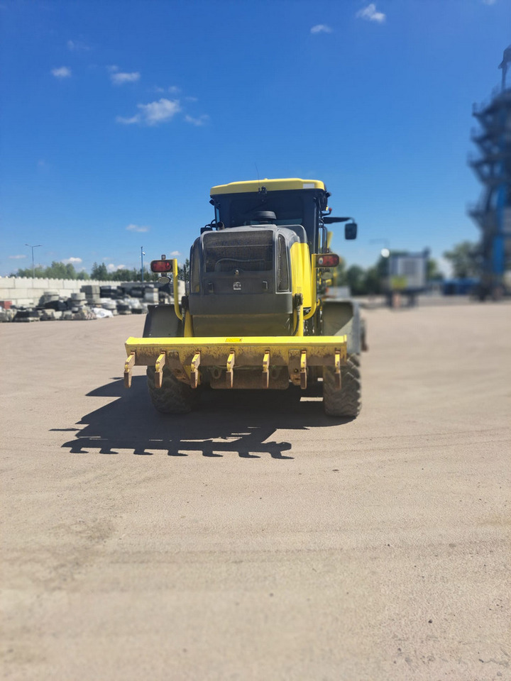 HBM-NOBAS BG180TA-7 - Grejder: slika HBM-NOBAS BG180TA-7 - Grejder HBM-NOBAS BG180TA-7 - Grejder: slika HBM-NOBAS BG180TA-7 - Grejder