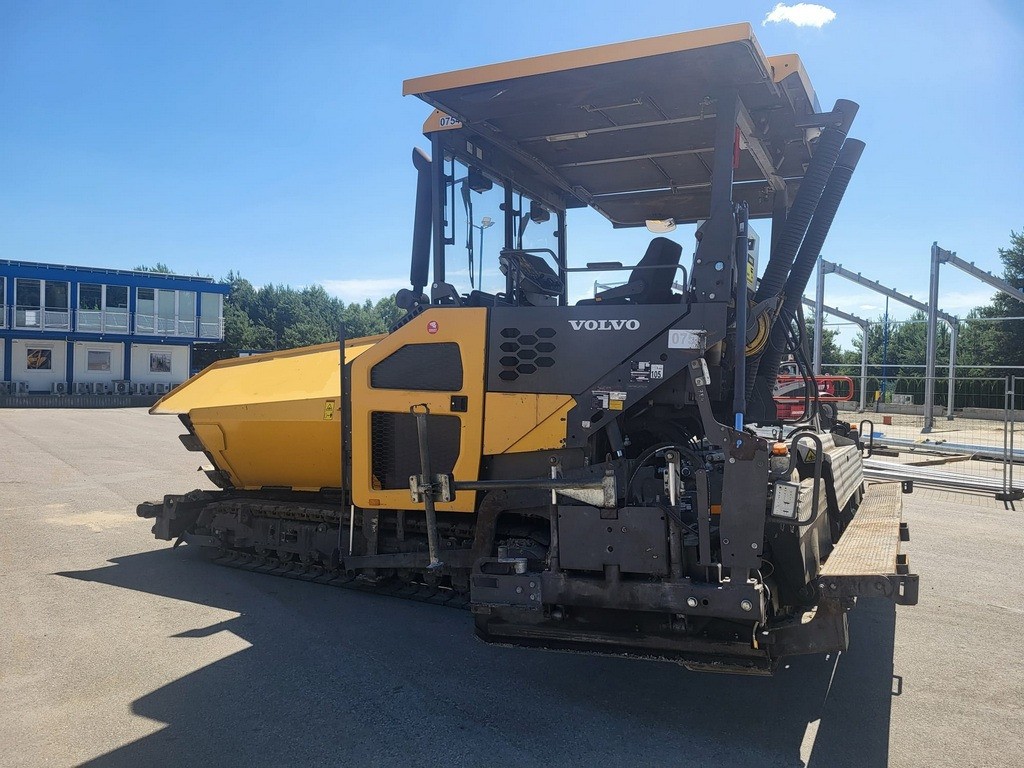 VOLVO ABG P7820C - Finišer za asfalt: slika VOLVO ABG P7820C - Finišer za asfalt VOLVO ABG P7820C - Finišer za asfalt: slika VOLVO ABG P7820C - Finišer za asfalt