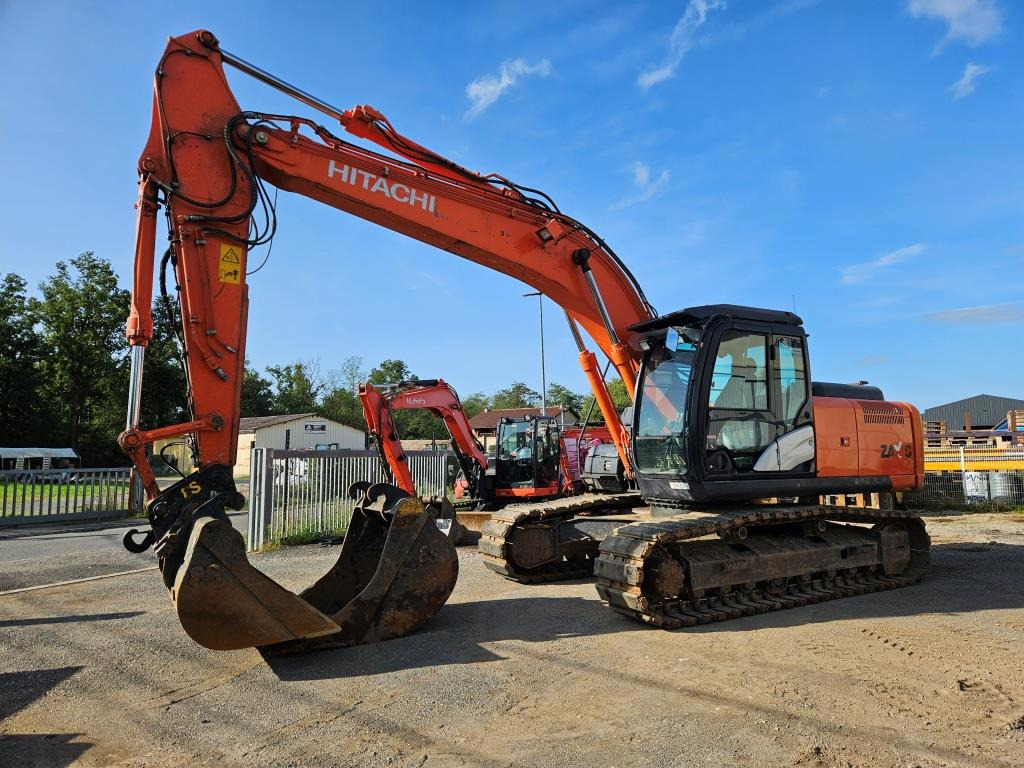 HITACHI ZX 210 LC - Bager gusjeničar: slika HITACHI ZX 210 LC - Bager gusjeničar HITACHI ZX 210 LC - Bager gusjeničar: slika HITACHI ZX 210 LC - Bager gusjeničar