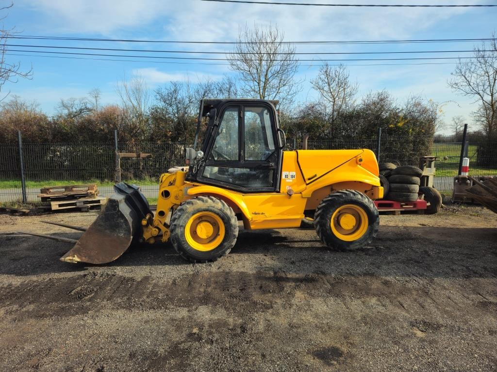JCB 520.50 - Teleskopski rukovatelj: slika JCB 520.50 - Teleskopski rukovatelj JCB 520.50 - Teleskopski rukovatelj: slika JCB 520.50 - Teleskopski rukovatelj