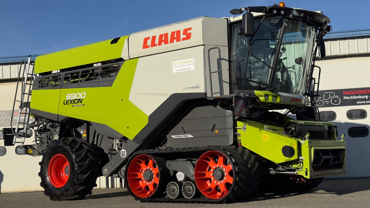 CLAAS Lexion 6900 TerraTrac 890 full Options - Kombajn za žetvu: slika CLAAS Lexion 6900 TerraTrac 890 full Options - Kombajn za žetvu CLAAS Lexion 6900 TerraTrac 890 full Options - Kombajn za žetvu: slika CLAAS Lexion 6900 TerraTrac 890 full Options - Kombajn za žetvu