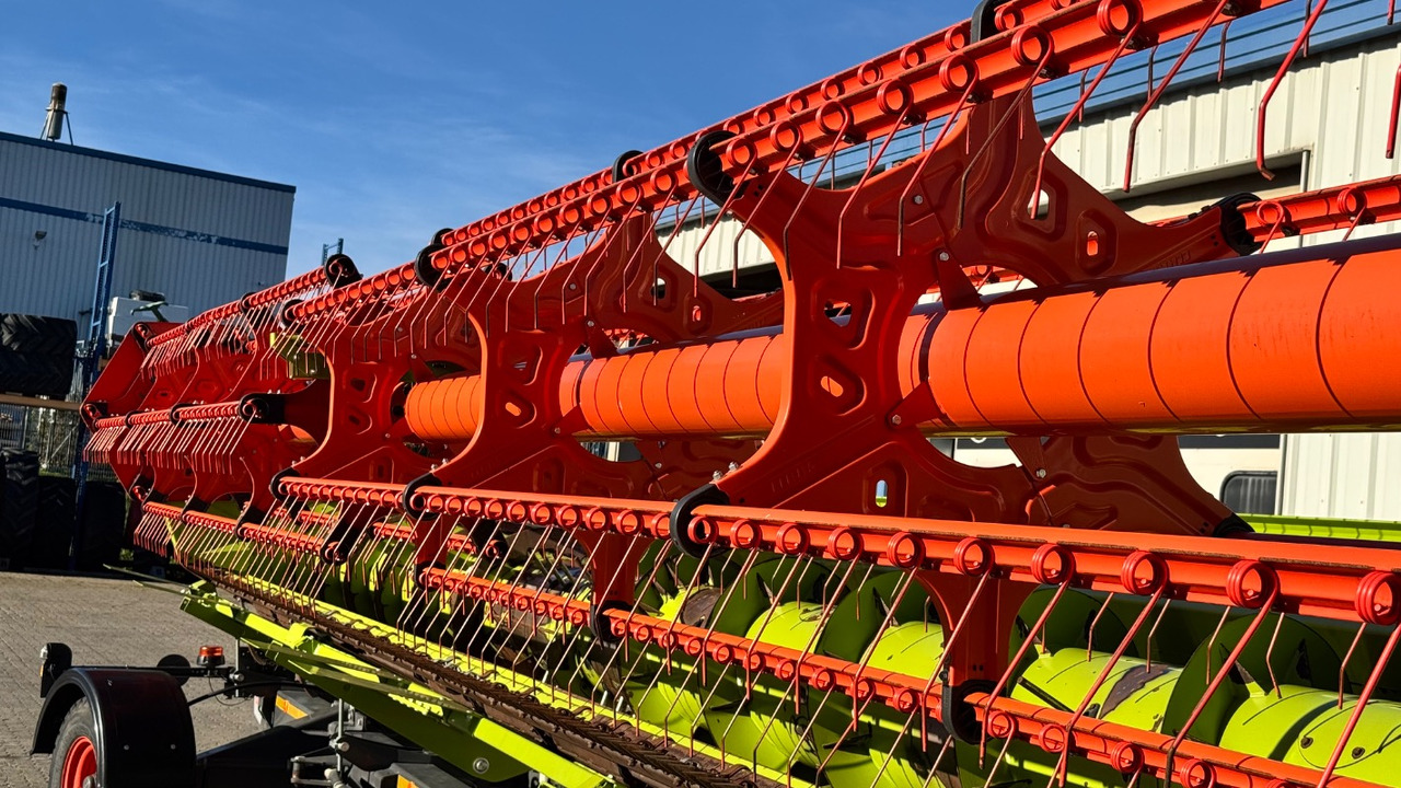 CLAAS VARIO 1080 Schneidwerkswagen - Kombajn za žetvu: slika CLAAS VARIO 1080 Schneidwerkswagen - Kombajn za žetvu CLAAS VARIO 1080 Schneidwerkswagen - Kombajn za žetvu: slika CLAAS VARIO 1080 Schneidwerkswagen - Kombajn za žetvu