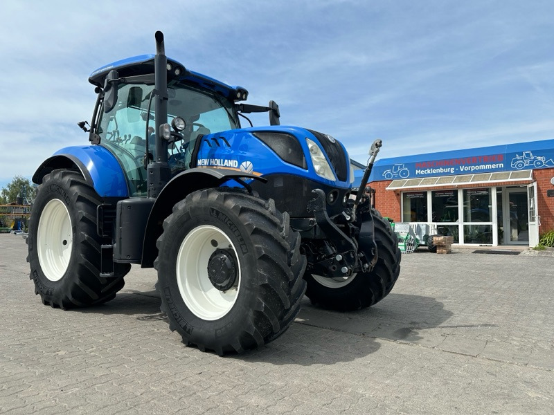 New Holland T7.190 PC - Traktor: slika New Holland T7.190 PC - Traktor New Holland T7.190 PC - Traktor: slika New Holland T7.190 PC - Traktor
