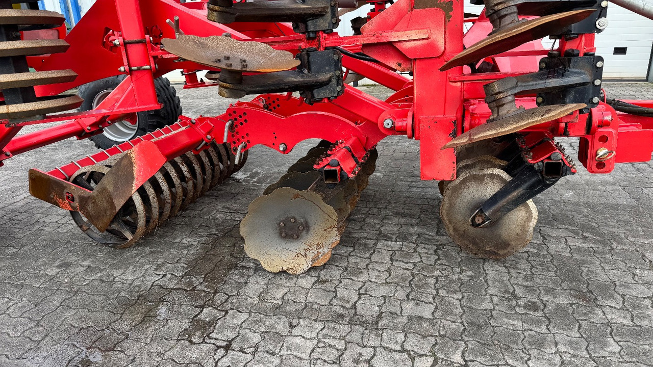 Top Agro SHARK 6.0 GRANO-SYSTEM Hydr. 6,0m - Tanjurača: slika Top Agro SHARK 6.0 GRANO-SYSTEM Hydr. 6,0m - Tanjurača Top Agro SHARK 6.0 GRANO-SYSTEM Hydr. 6,0m - Tanjurača: slika Top Agro SHARK 6.0 GRANO-SYSTEM Hydr. 6,0m - Tanjurača