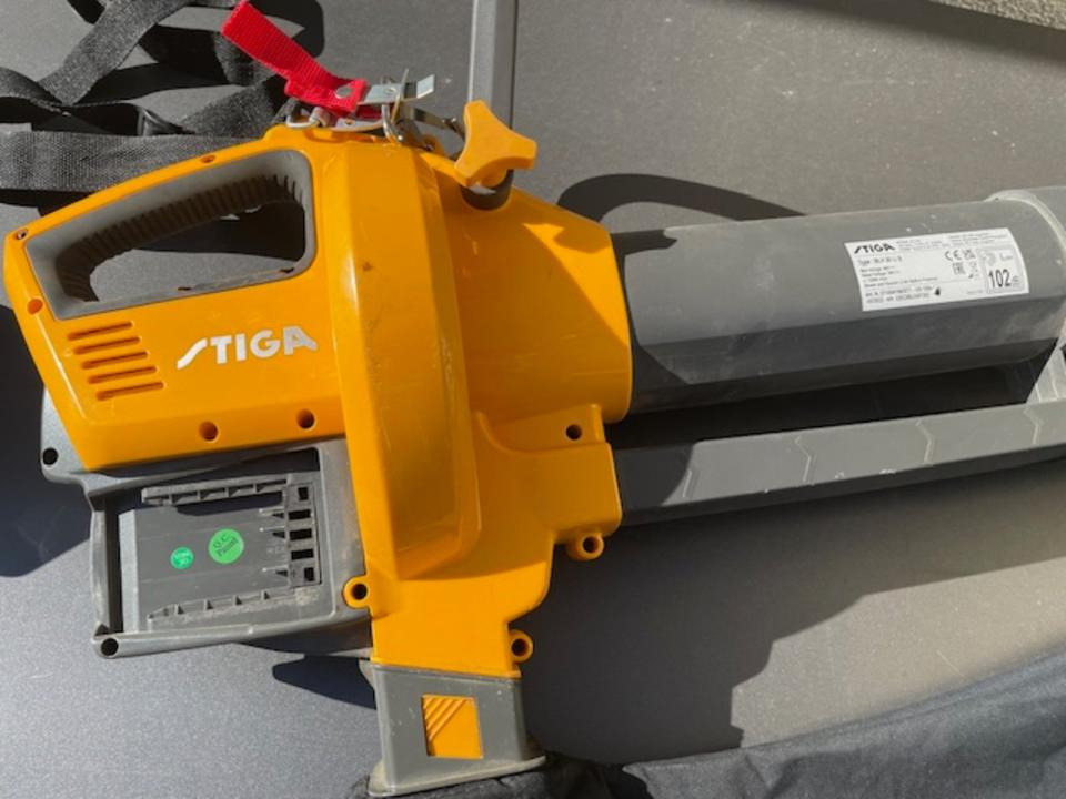 Laubsauger/-bläser Stiga - Oprema za vrt: slika Laubsauger/-bläser Stiga - Oprema za vrt Laubsauger/-bläser Stiga - Oprema za vrt: slika Laubsauger/-bläser Stiga - Oprema za vrt